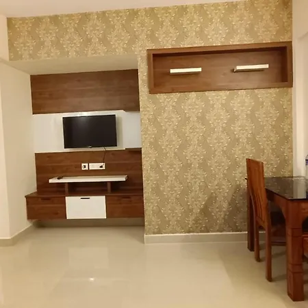 Lavender Airport Suite Nedumbassery Room photo