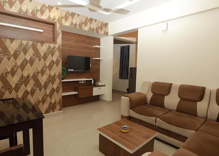 Lavender Airport Suite